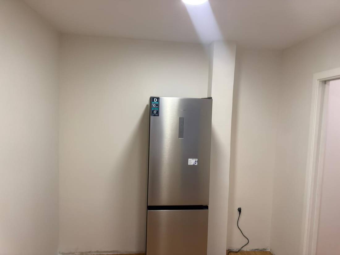 Nicho de cocina con nevera integrada
